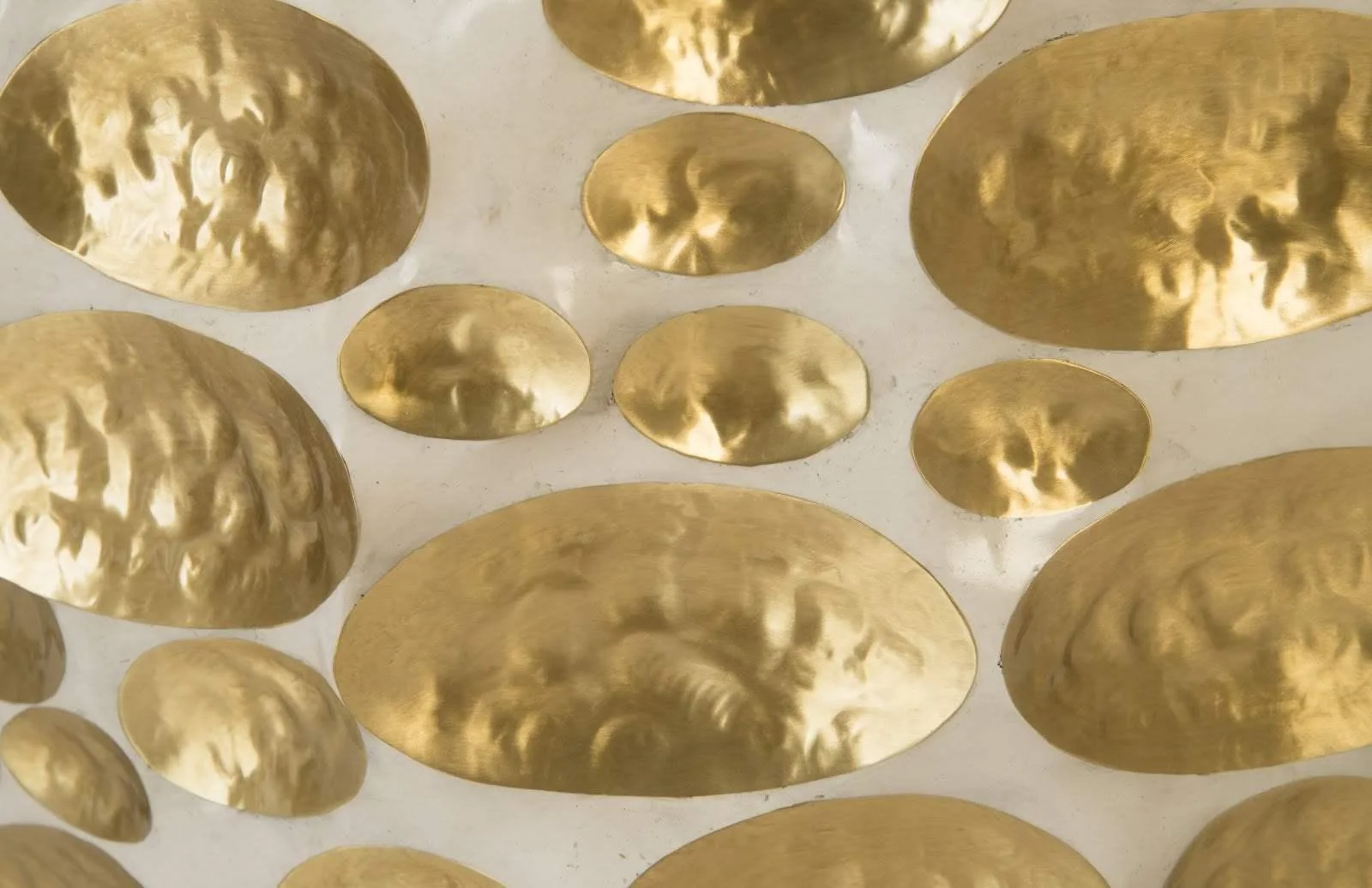 Bubbles Planter, Brass, White, SM - Frankwebs