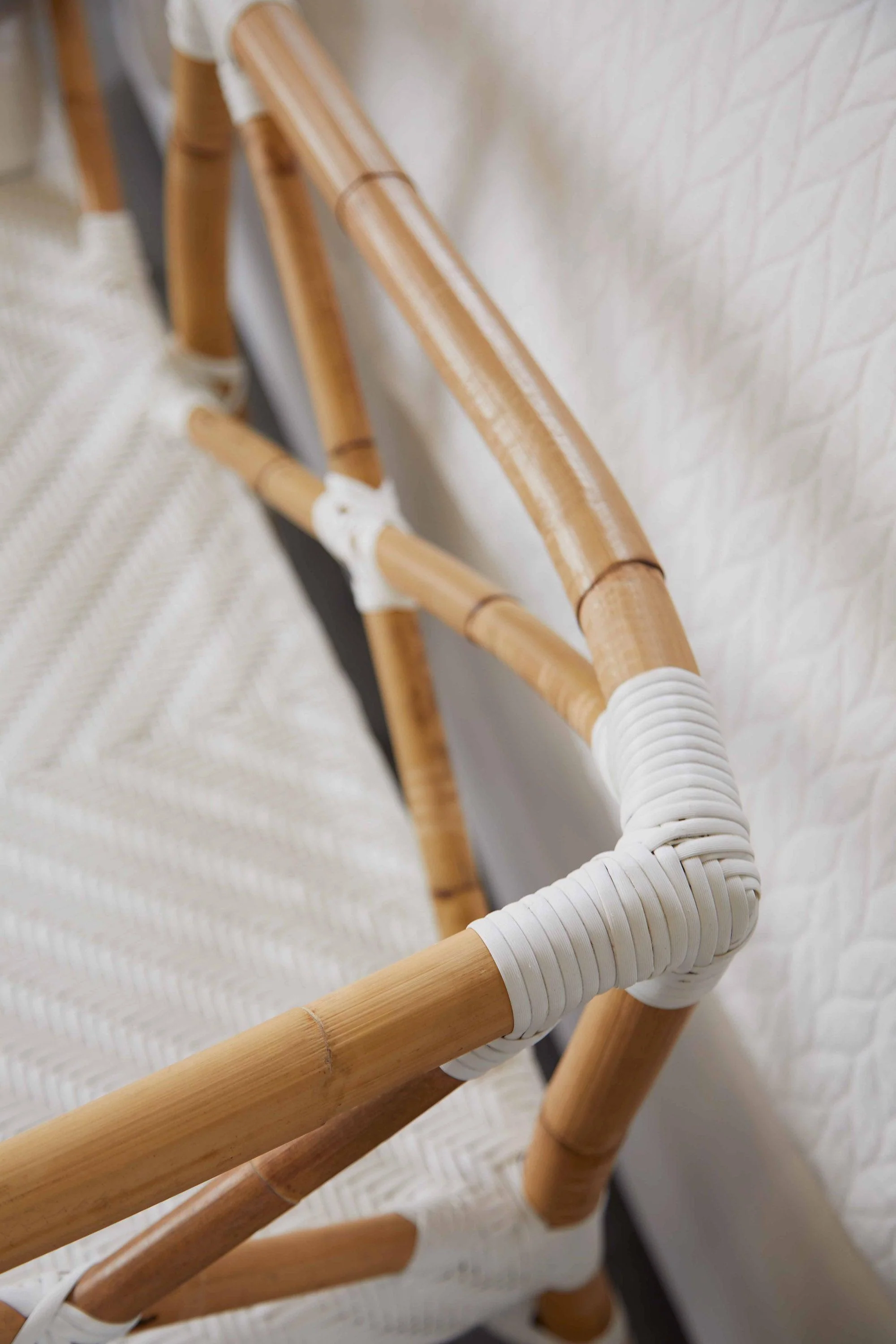 Palisades Bench - Frankwebs