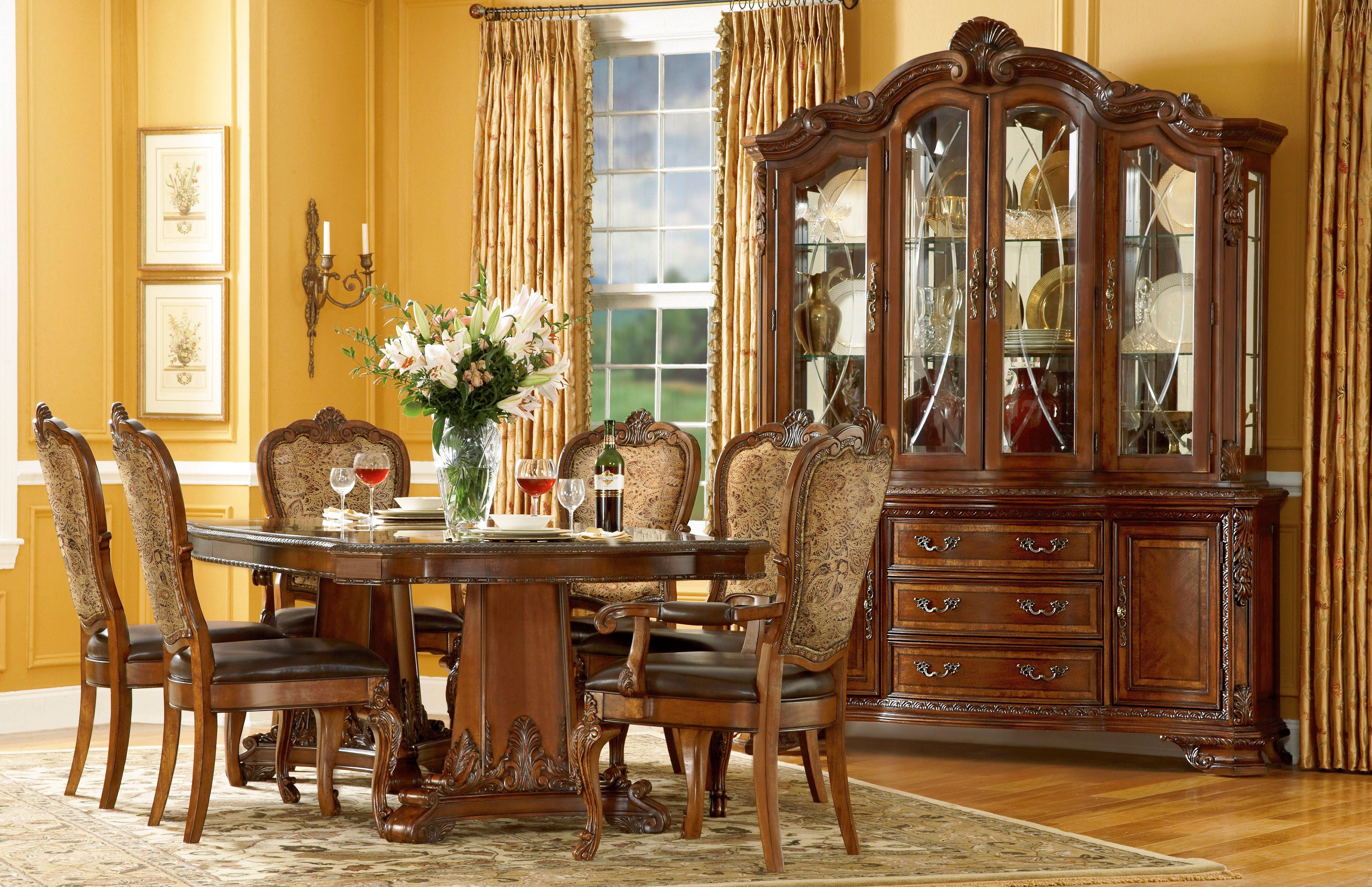 Old World China Cabinet - Frankwebs