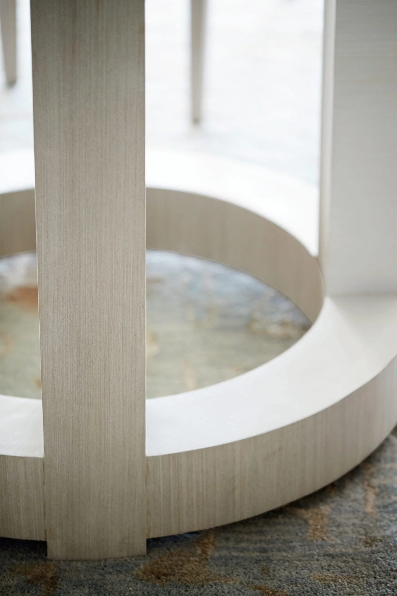 AXIOM DINING TABLE ROUND - Frankwebs