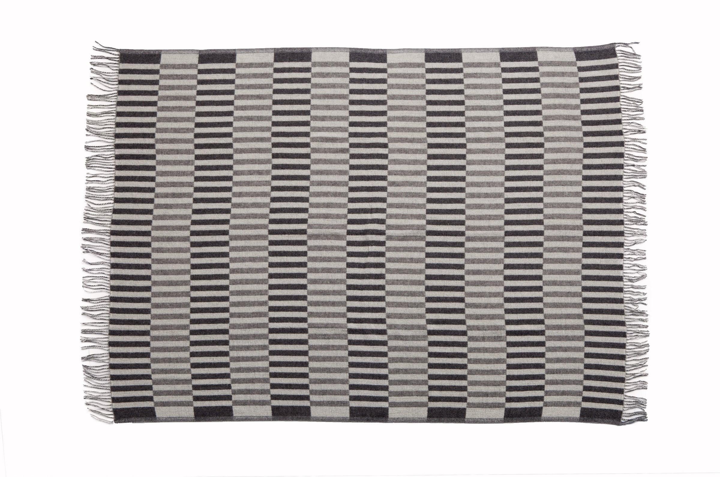 Riley Woven Throw - Frankwebs