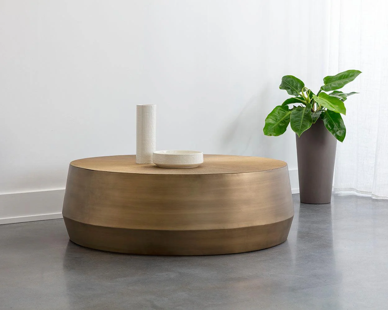 Creed Coffee Table - Frankwebs