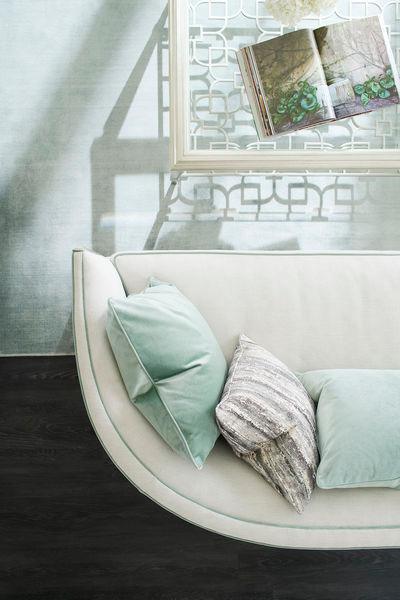 PIPING HOT SOFA - Frankwebs