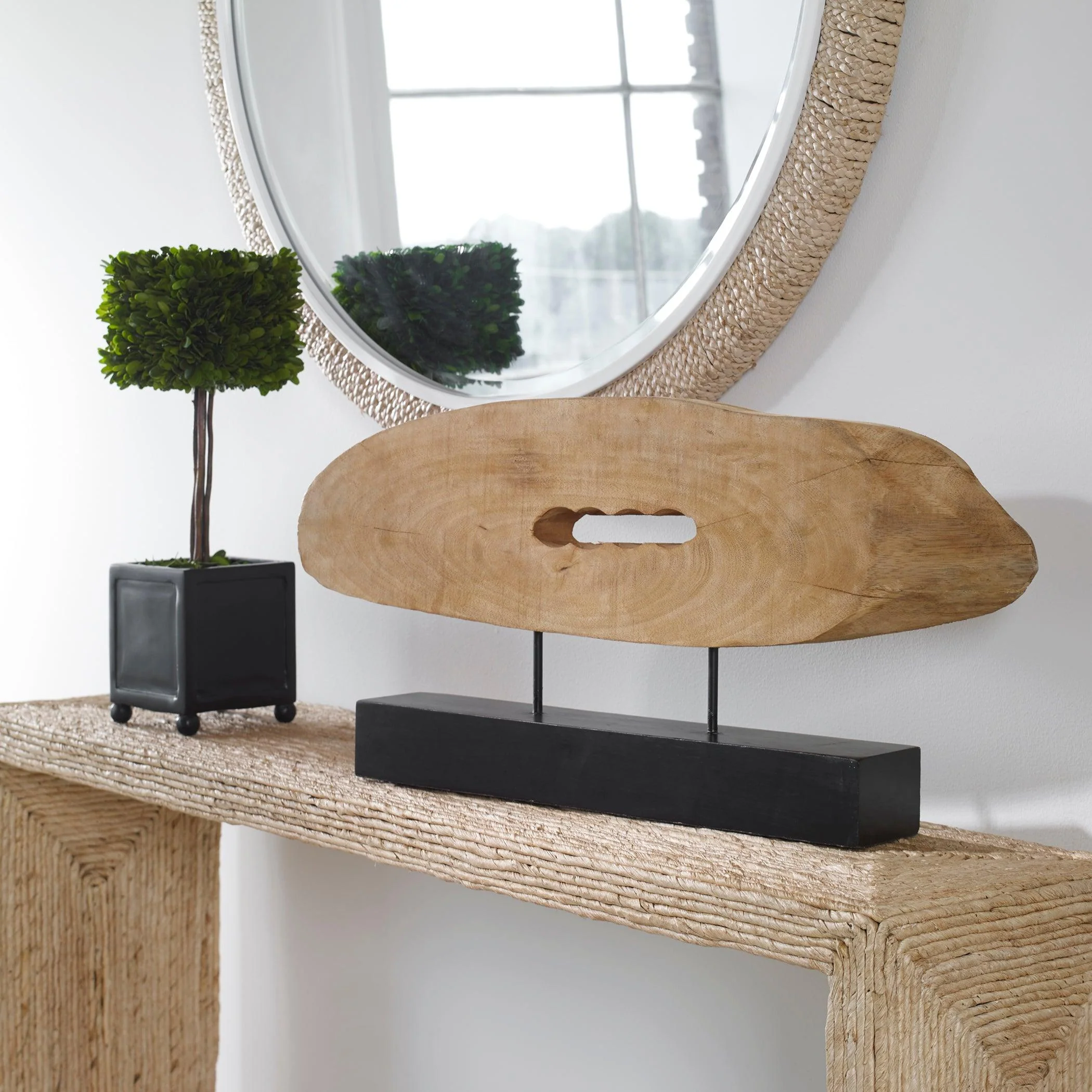 PAOL MANGO WOOD SCULPTURE - Frankwebs