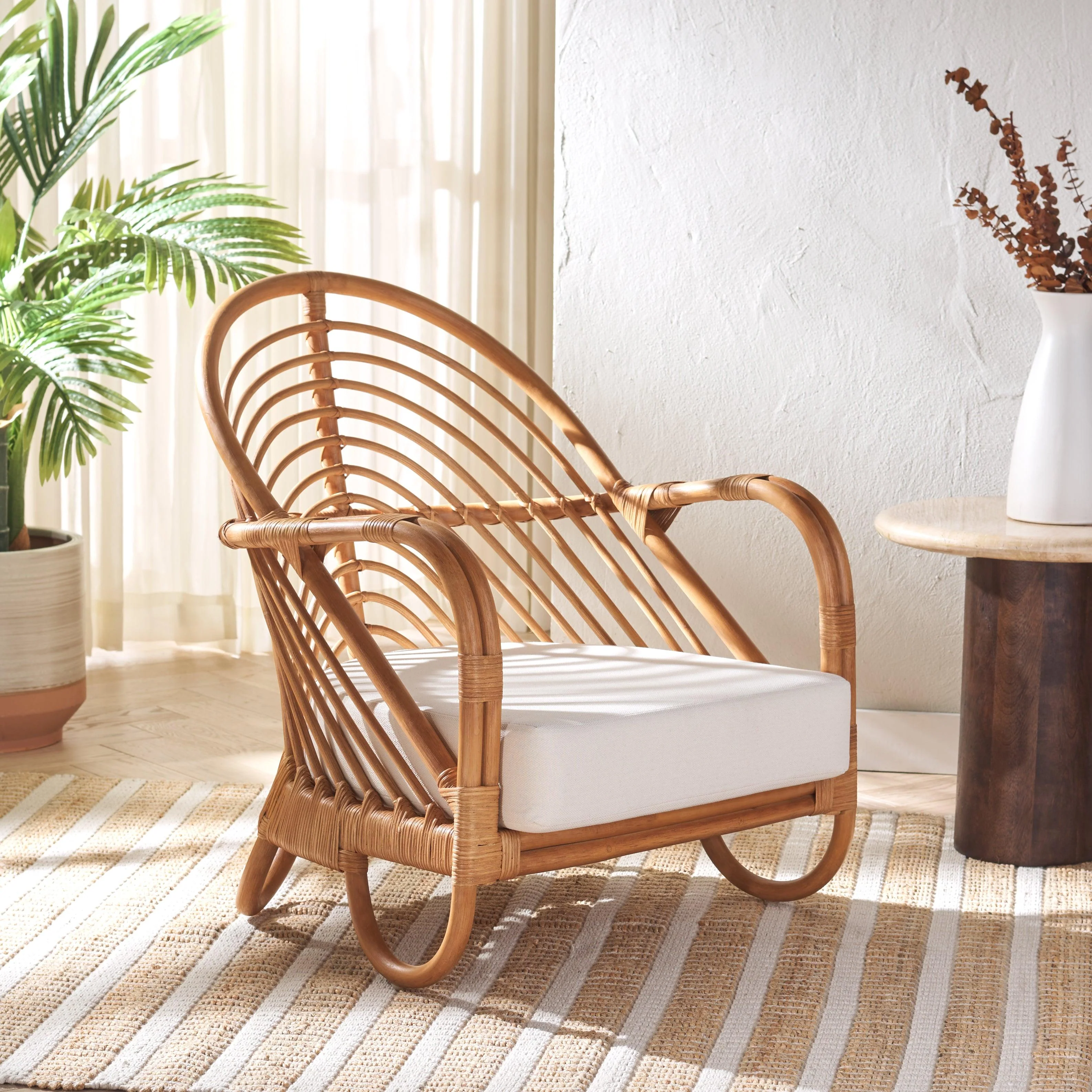 IVYBELLE RATTAN ACCENT CHAIR - Frankwebs