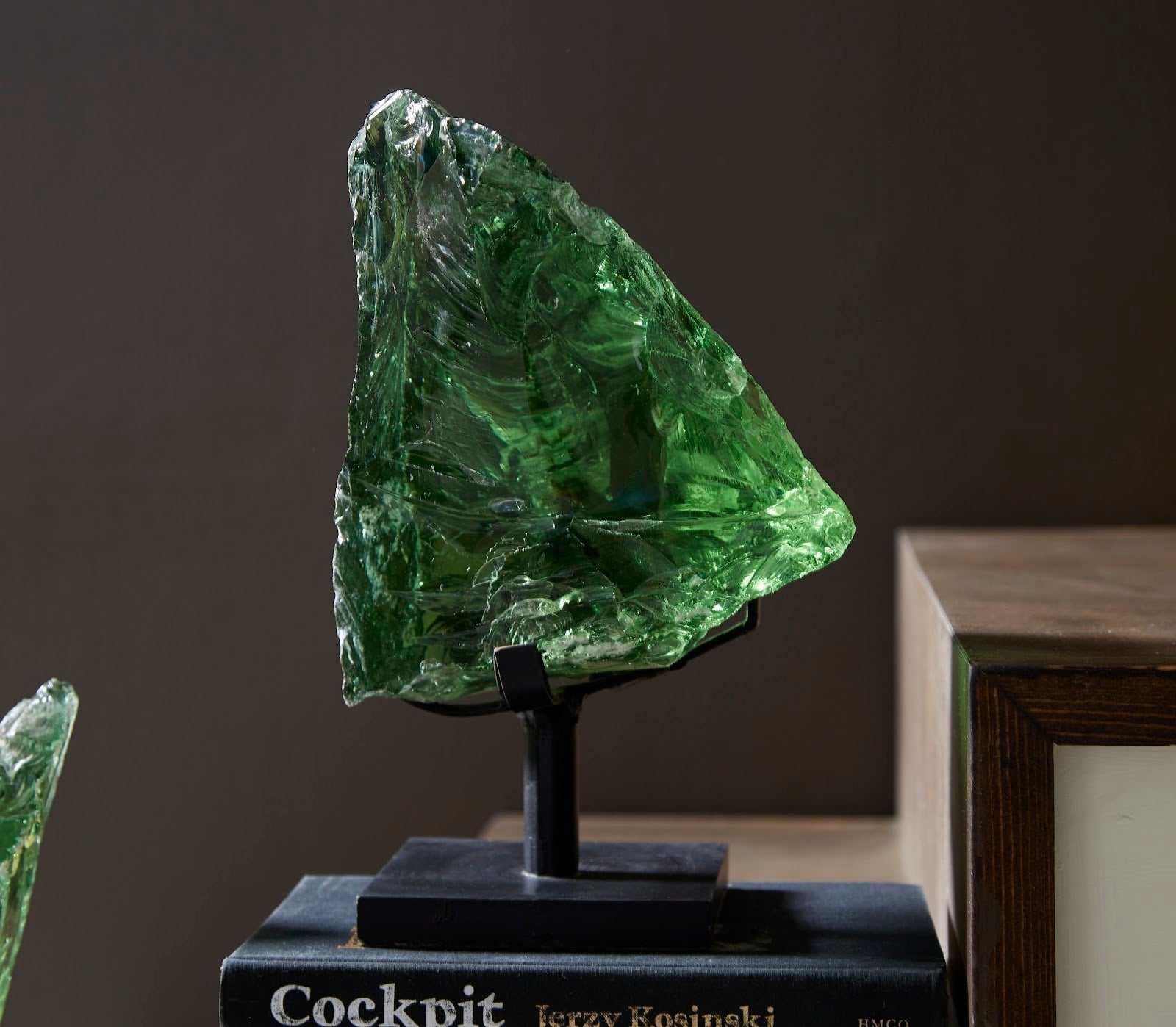 Refractory Glass Sculpture, On Base - Frankwebs