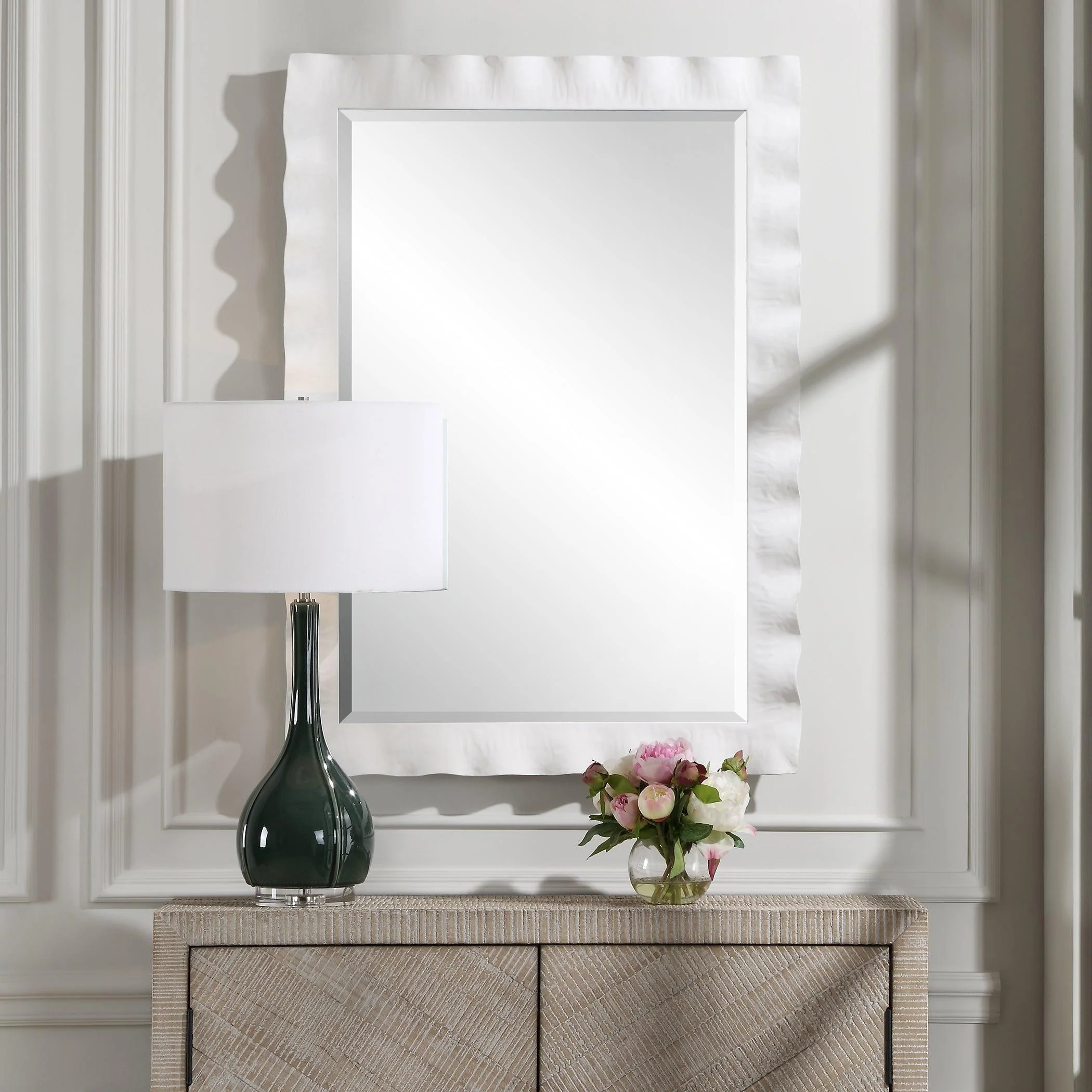 Haya White Scalloped Mirror - Frankwebs