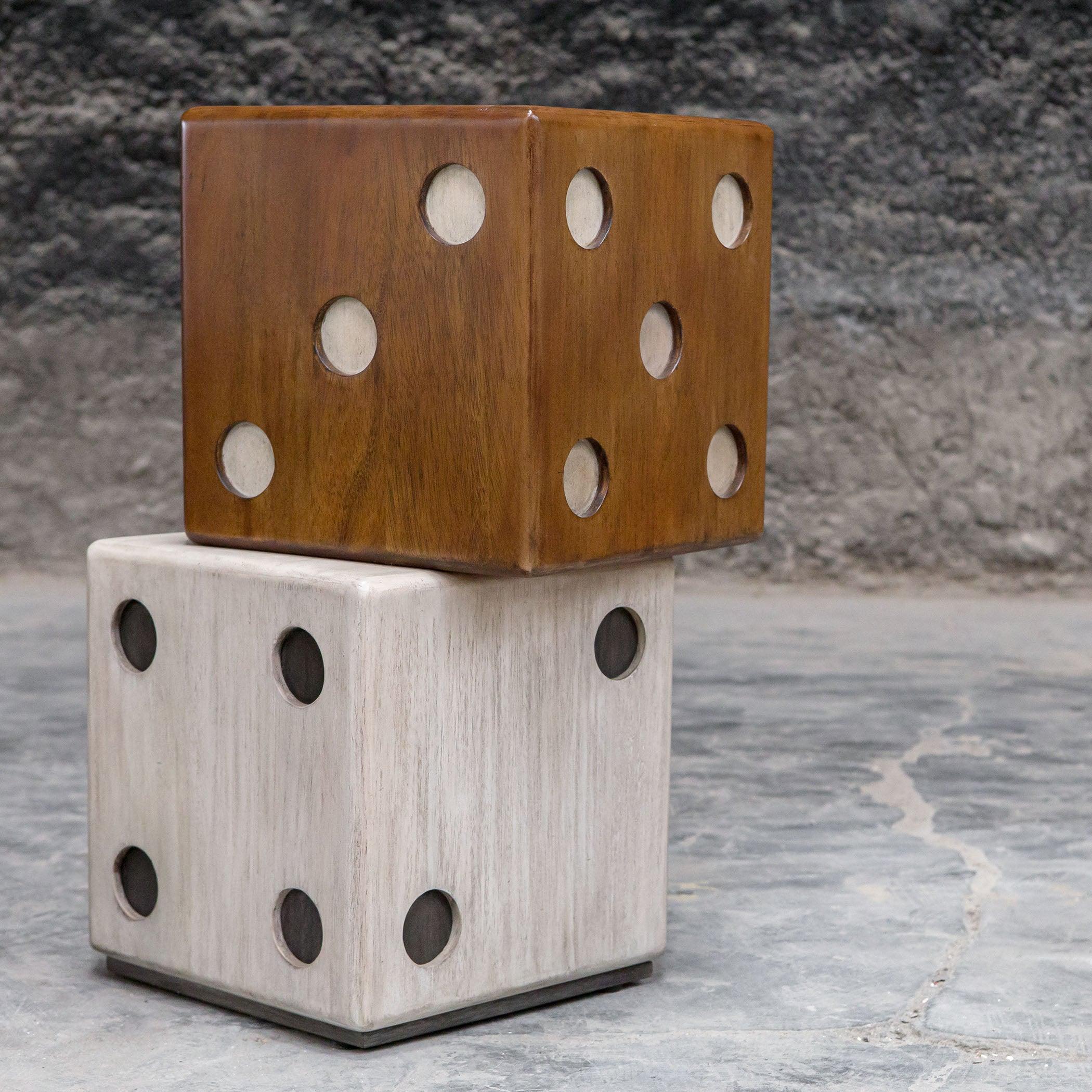 ROLL THE DICE ACCENT TABLE - Frankwebs