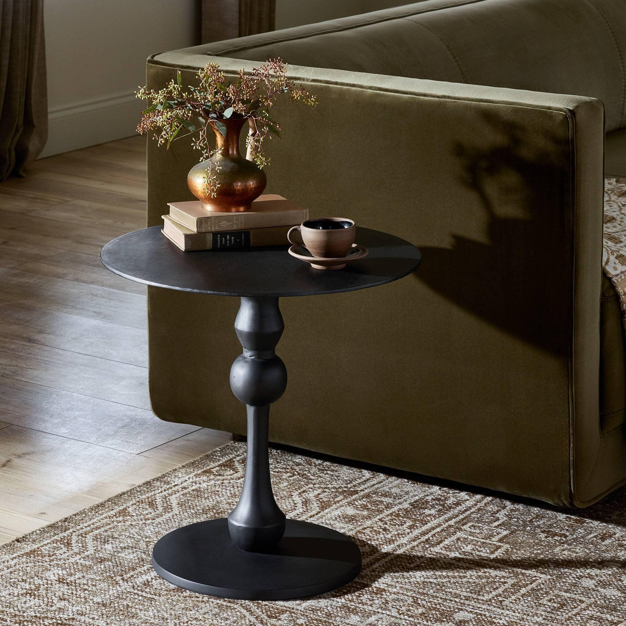 Daffin End Table - Frankwebs