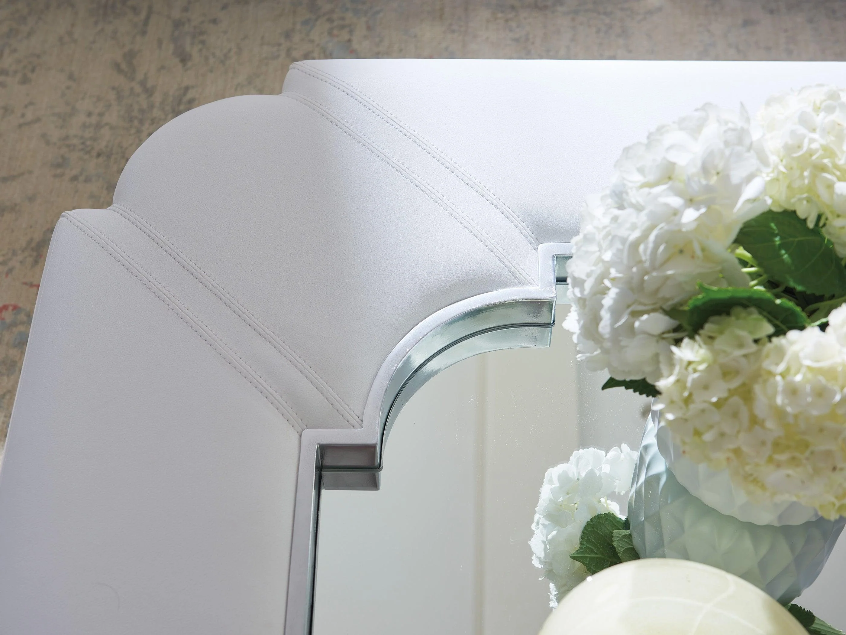 Avondale Clarendon Upholstered Cocktail Table - Frankwebs