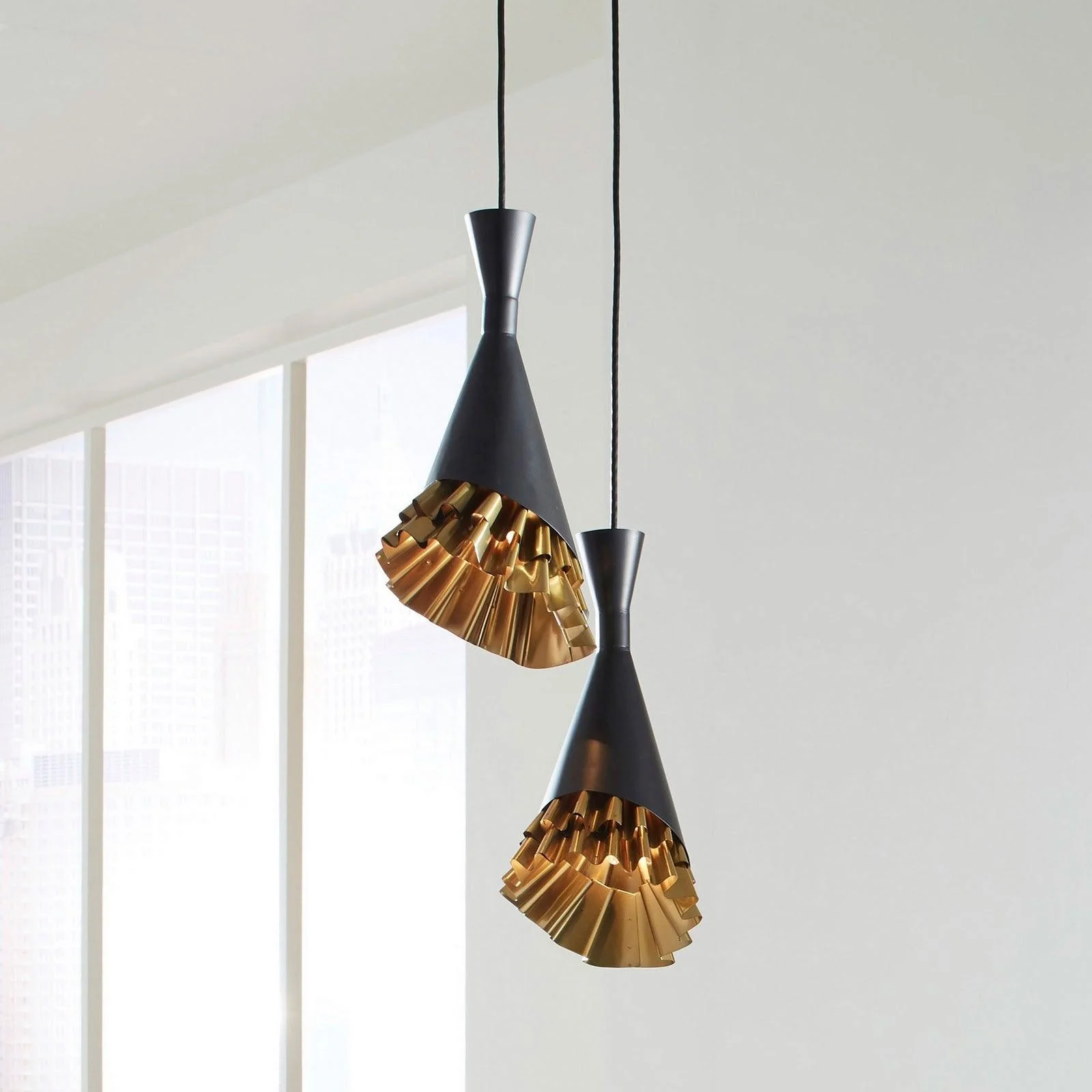 Ruffle Pendant Lamp, Black/Brass - Frankwebs
