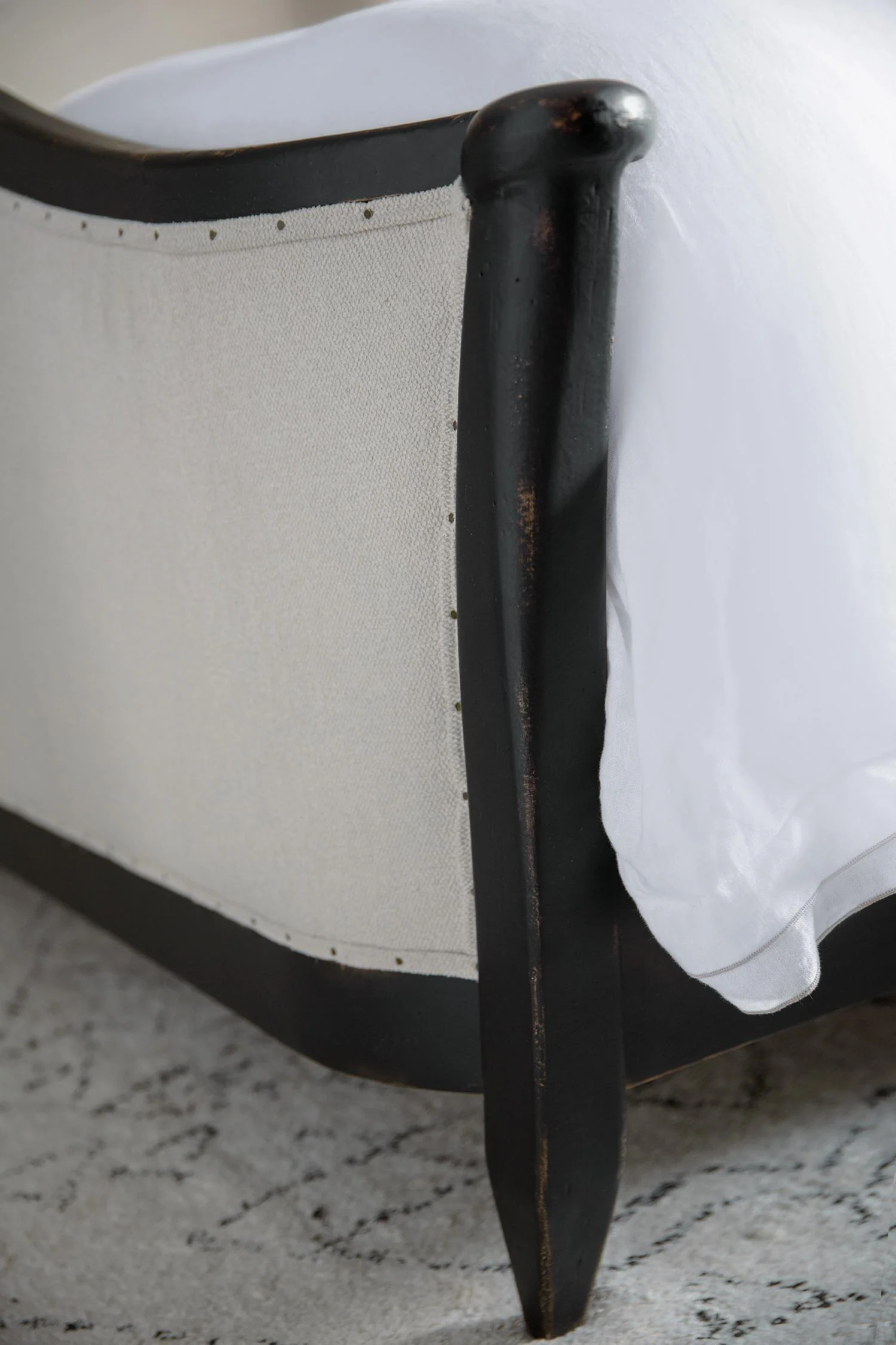 Ciao Bella Upholstered Bed - Frankwebs