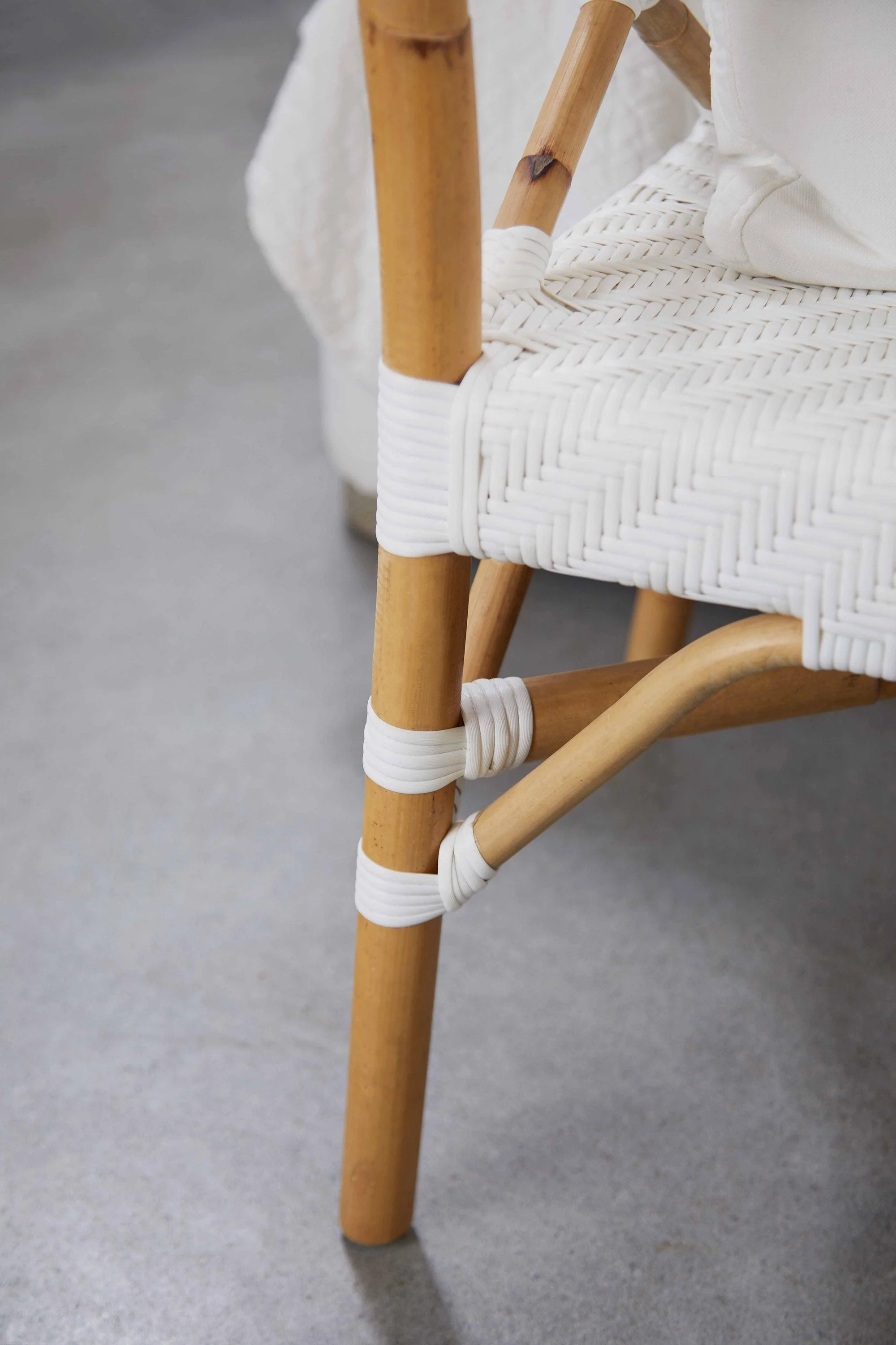 Palisades Bench - Frankwebs