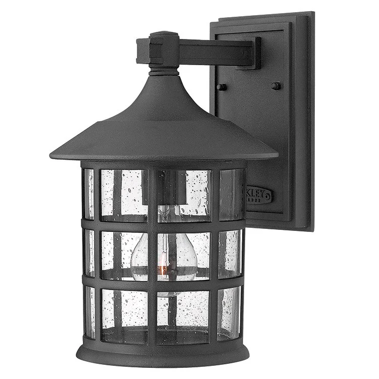 Freeport Single-Light Medium LED Wall-Mount Lantern - Frankwebs
