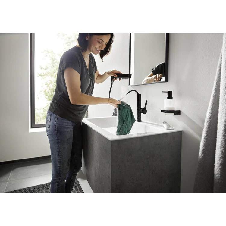 Lavatory Faucet Finoris 230 1 Lever ADA WaterSense Matte Black 1.2 Gallons per Minute Less Drain 1 Hole Quick Clean ComfortZone EcoRight - Frankwebs