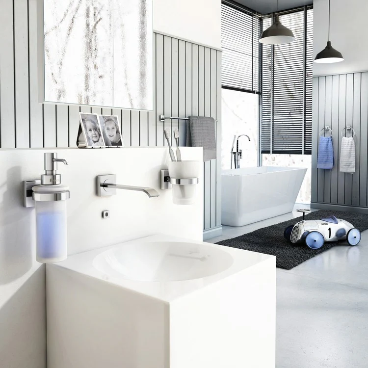 House Wall-Mount Tumbler with Holder - Frankwebs