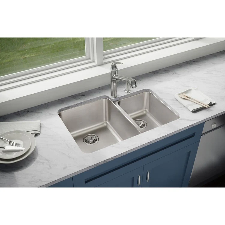 Kitchen Sink Lustertone Classic 30.75 x 21 Inch Double Bowl Offset 60/40 Lustrous Highlighted Satin Undermount - Frankwebs