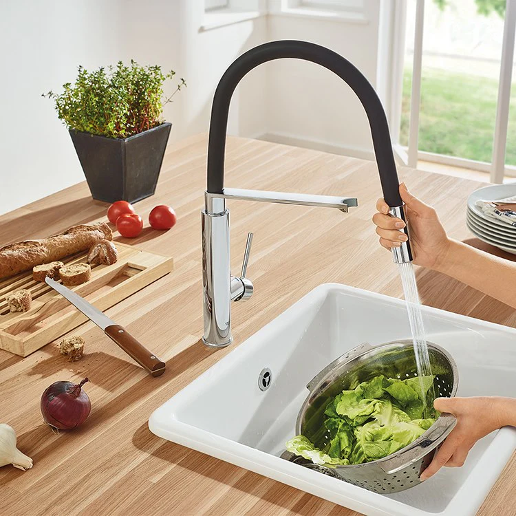 Concetto Professional Pull-Down Kitchen Faucet - Frankwebs