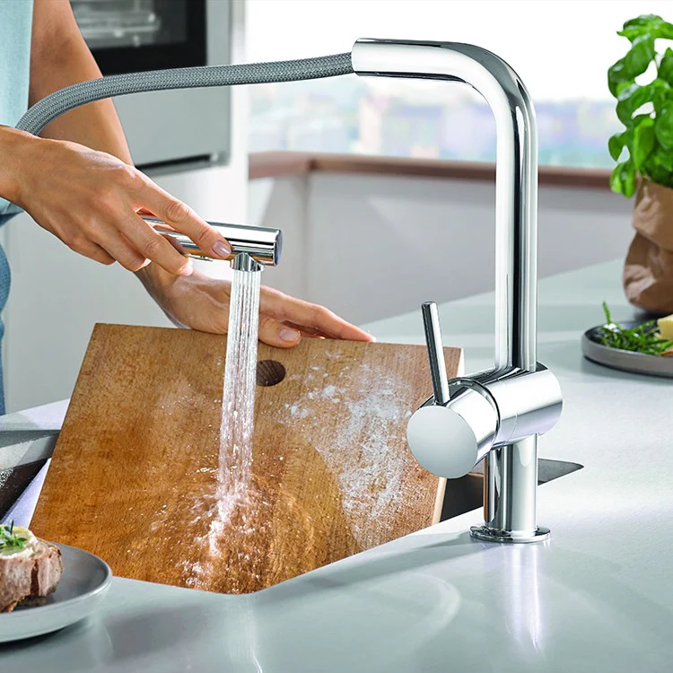Minta Single Handle Pull-Out Kitchen Faucet - Frankwebs