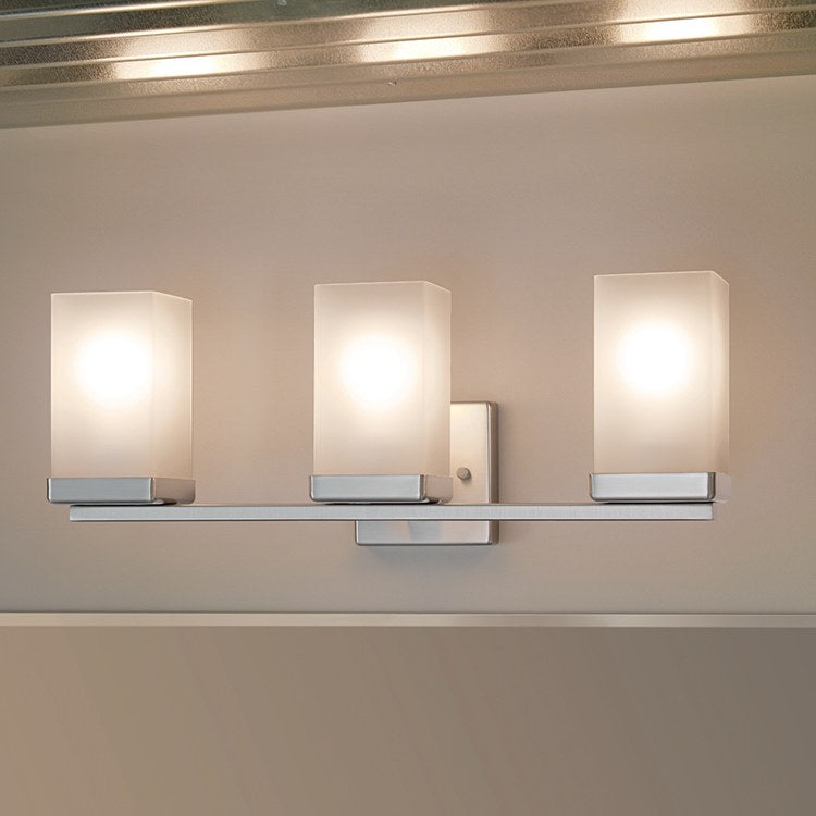 90 Degree Three-Light Vanity Lighting Fixture - Frankwebs