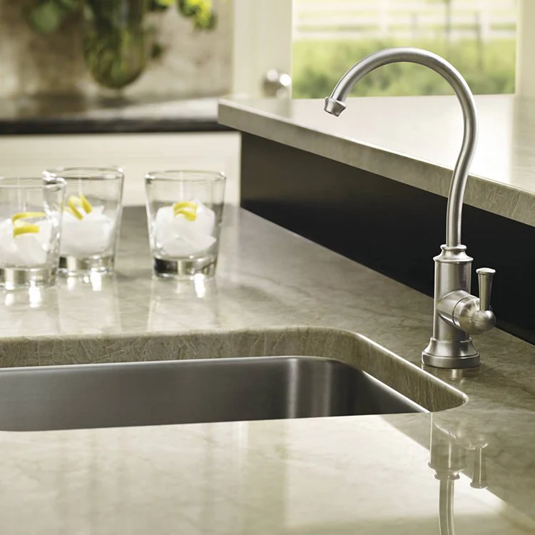 SIP Traditional Single Handle High-Arc Beverage Faucet - Frankwebs