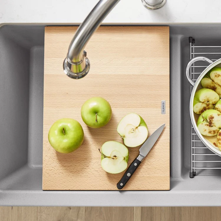 Beechwood Cutting Board - Frankwebs