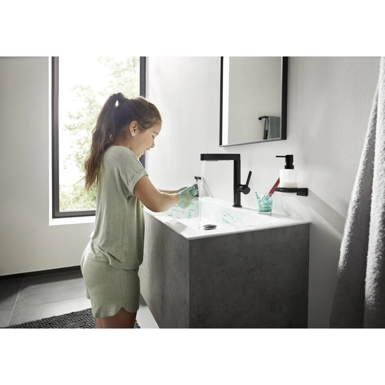 Lavatory Faucet Finoris 230 1 Lever ADA WaterSense Matte Black 1.2 Gallons per Minute Less Drain 1 Hole Quick Clean ComfortZone EcoRight - Frankwebs