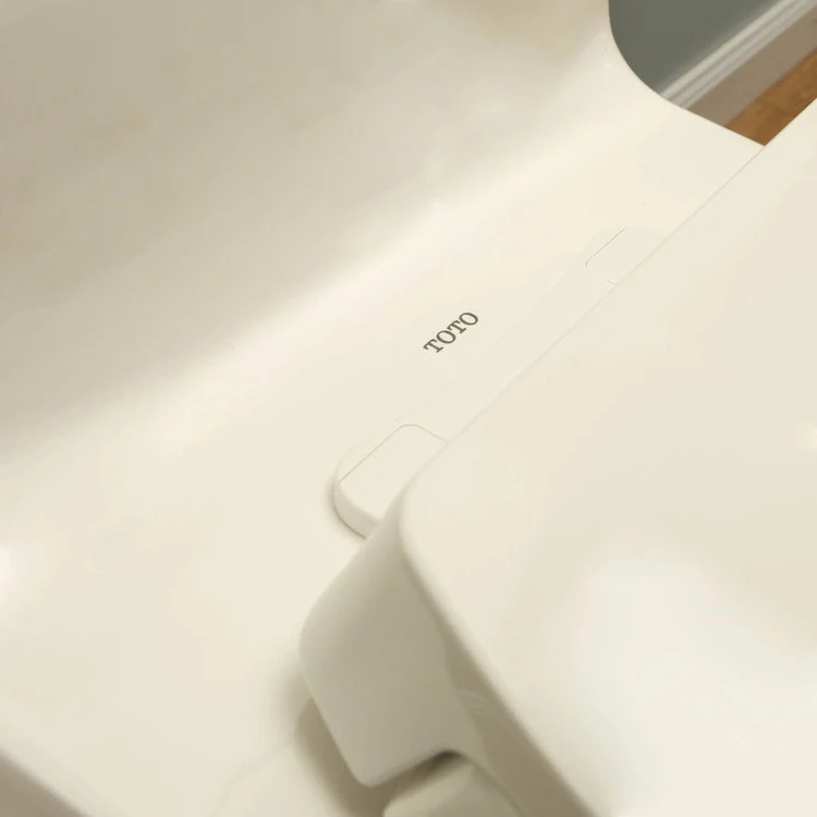 Eco UltraMax Elongated One-Piece Toilet with SoftClose Seat - Frankwebs