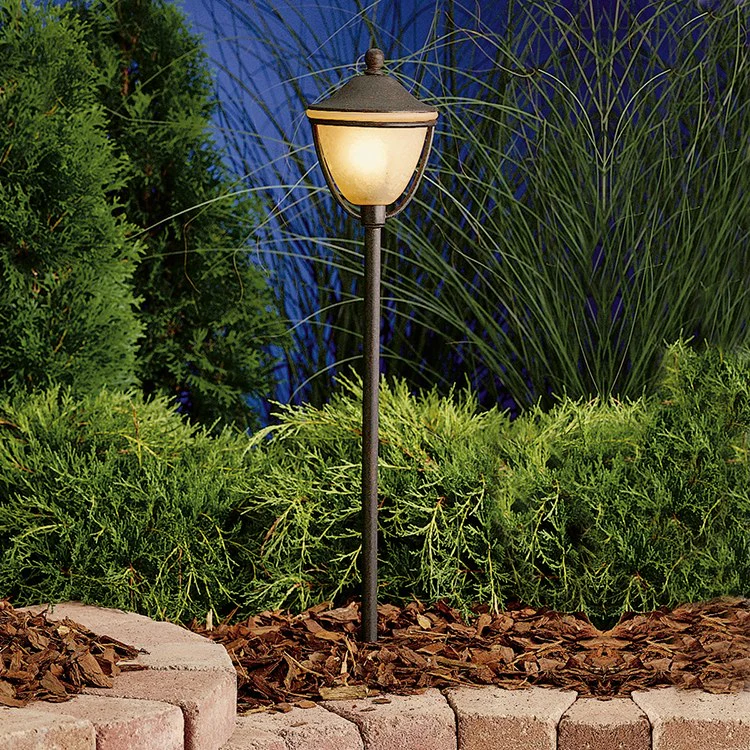 Single-Light 12-Volt Path Landscape Light - Frankwebs