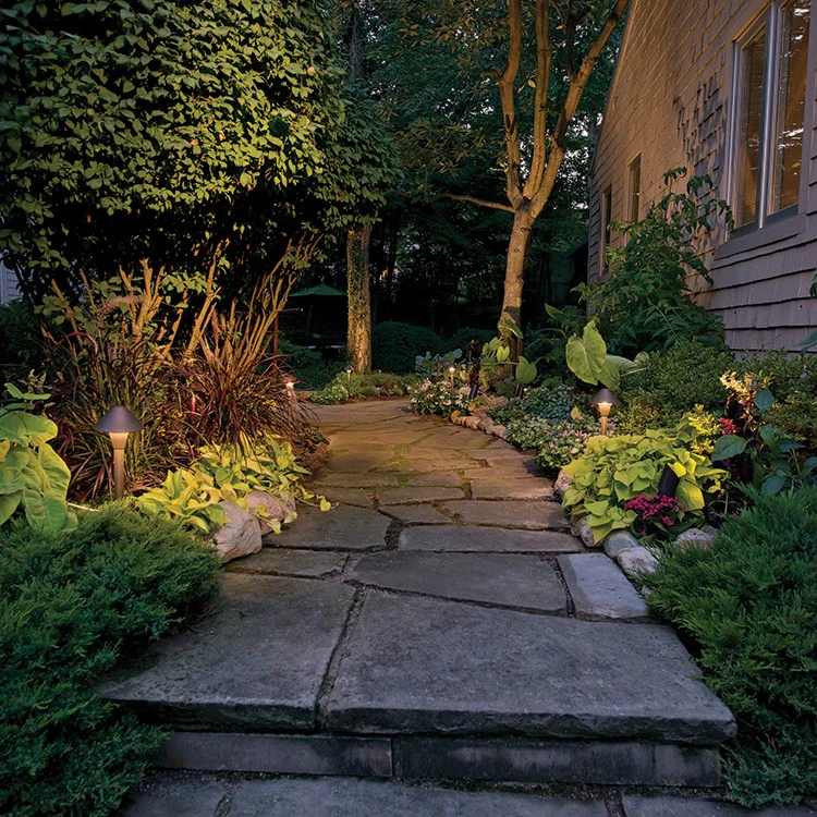 Hardy Island Single-Light Large Classic Landscape Path Light - Frankwebs