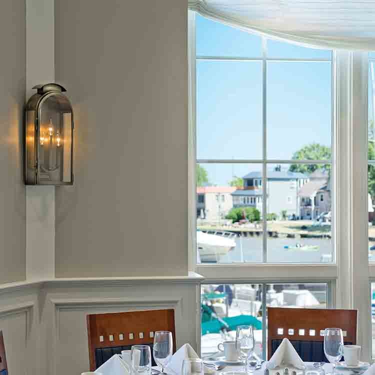 Rowley Three-Light Large Wall-Mount Lantern - Frankwebs