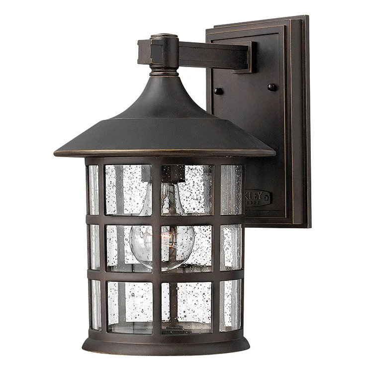 Freeport Single-Light Medium Wall-Mount Lantern - Frankwebs