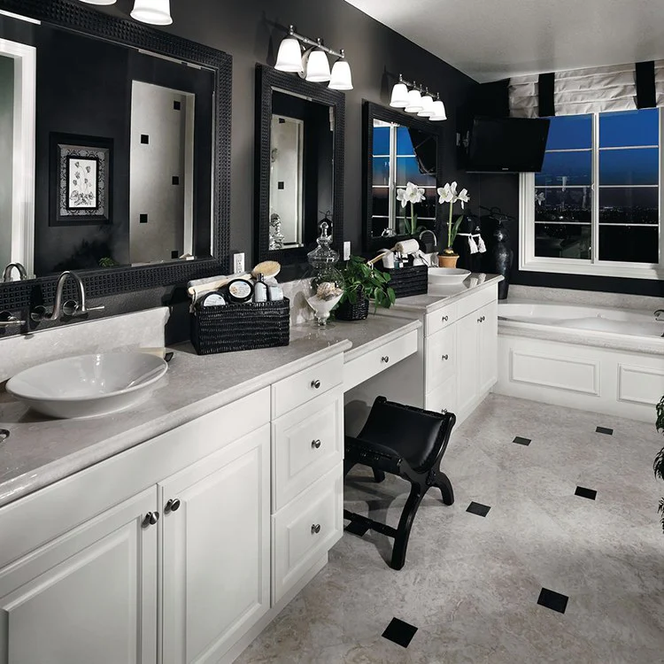 Victorian Three-Light Bath Lighting Fixture - Frankwebs