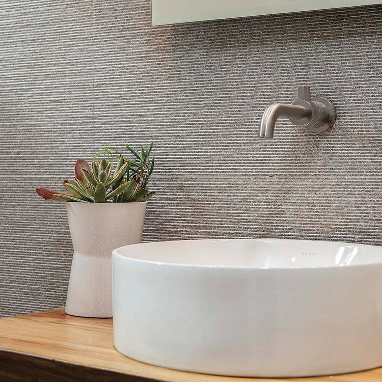 Litze Single Handle Wall-Mount Bathroom Faucet - Frankwebs