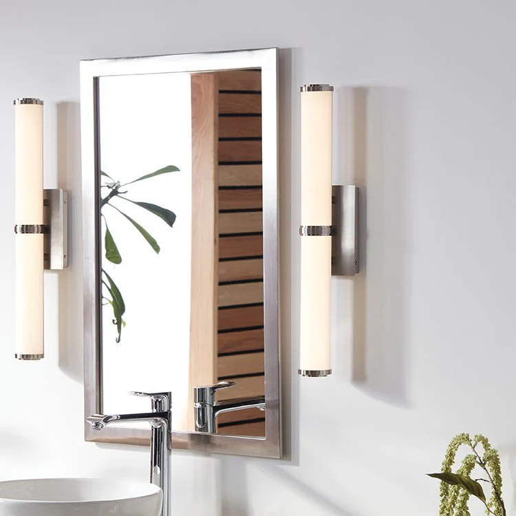 Simi Single-Light LED Bathroom Lighting Fixture - Frankwebs