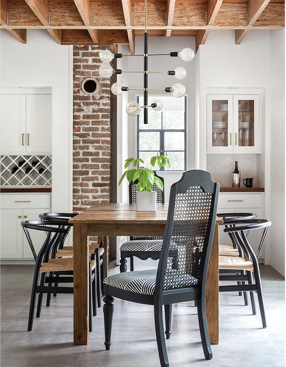 Astrid Eight-Light Chandelier - Frankwebs