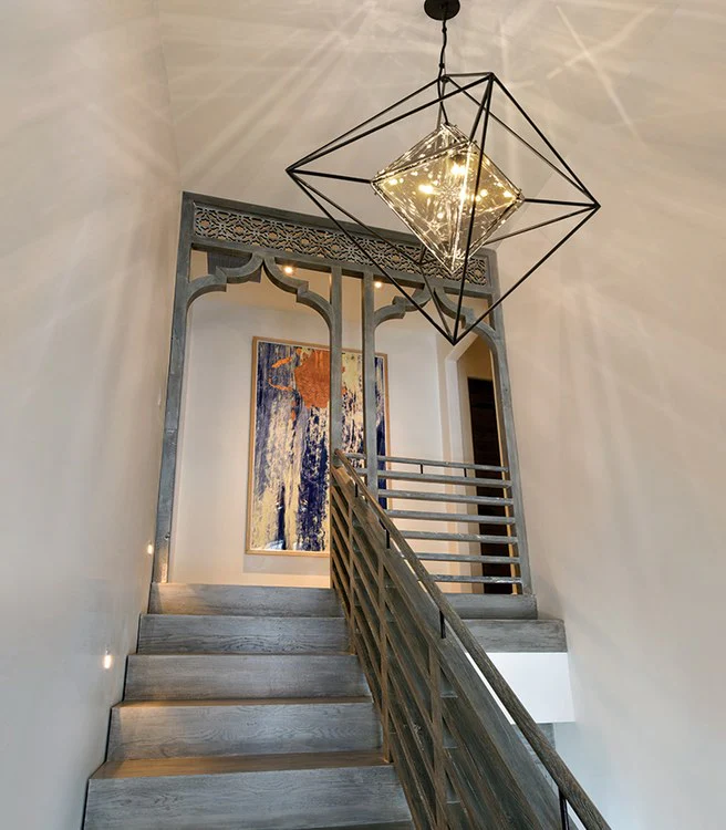 Epic Eight-Light Large Pendant - Frankwebs