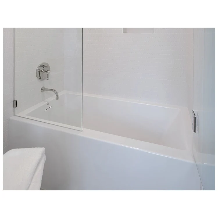 Soaking Tub Cameron 2 60 x 30 Inch Integral Skirted Right Hand Biscuit Acrylic CXL 55 Gallons 20 Inch - Frankwebs