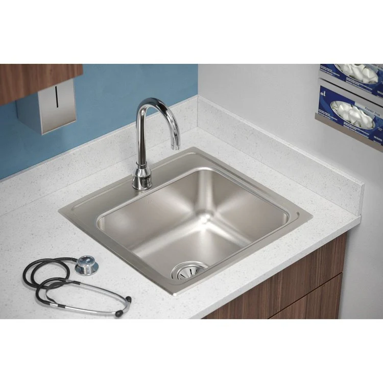 Kitchen Sink Lustertone Classic 19.5 x 19 Inch Single Bowl Lustrous Satin Drop-In Stainless Steel Drain Location Center Bottom Only Pads - Frankwebs