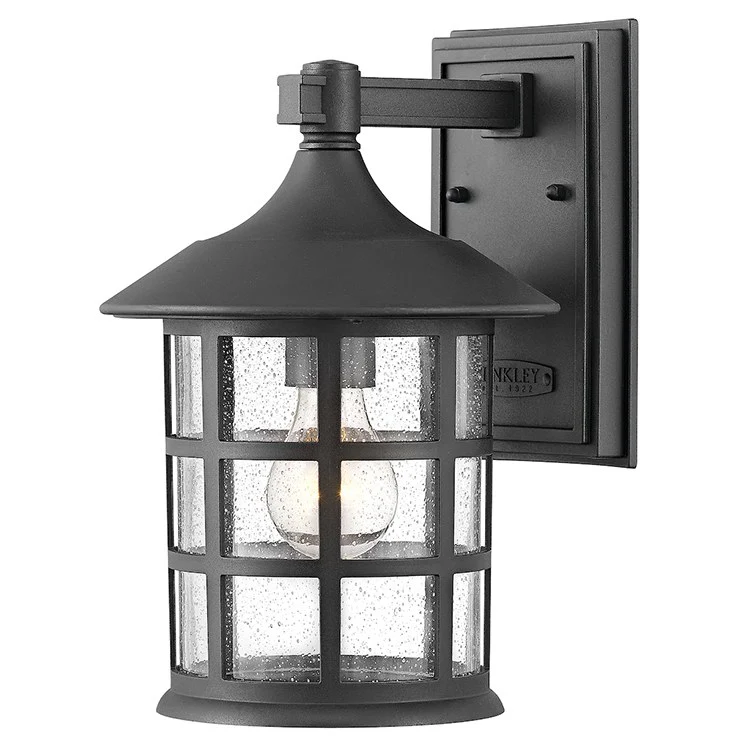 Freeport Single-Light Medium Wall-Mount Lantern - Frankwebs