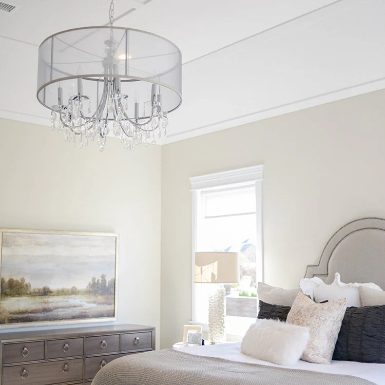 Hampton Eight-Light Chandelier - Frankwebs