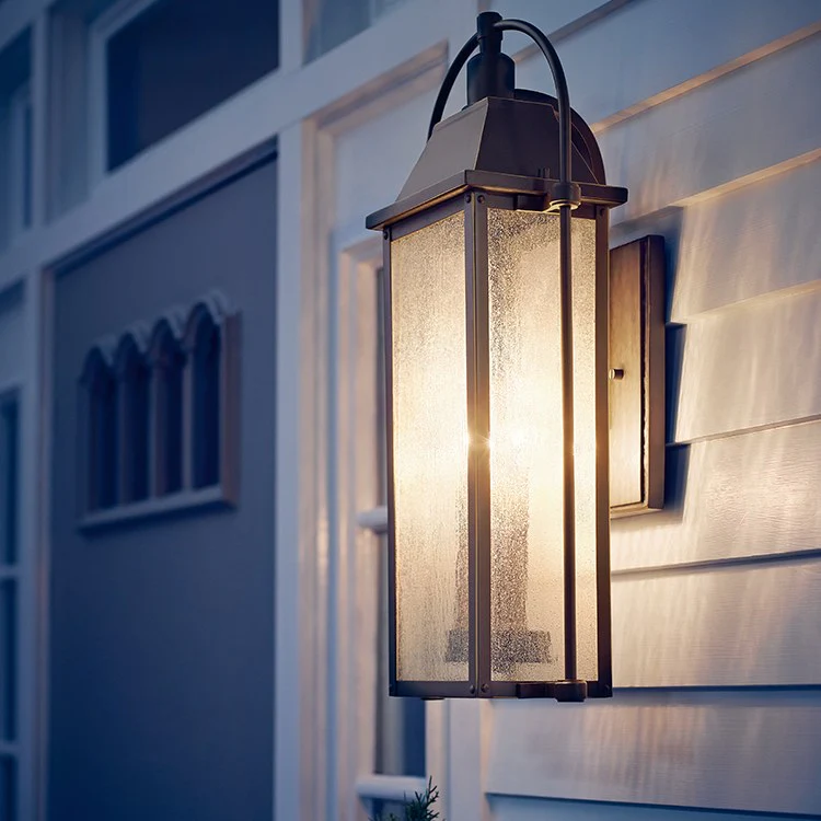 Harbor Row Three-Light Outdoor Wall Lantern - Frankwebs